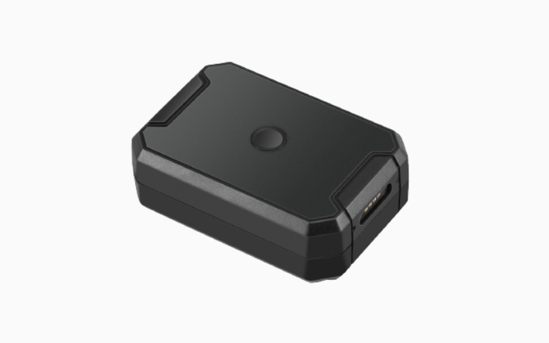 personal tracking device for cars