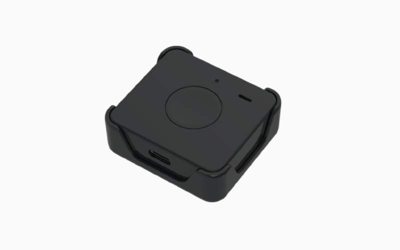 personal tracking device for vehicles
